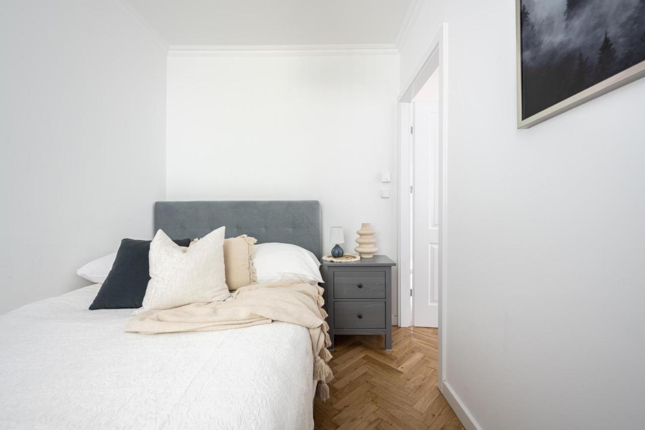Apartment Prestige Za Cieszynianka 1d *